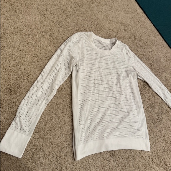 Lululemon Breeze By Long Sleeve - White - Picture 4 of 7